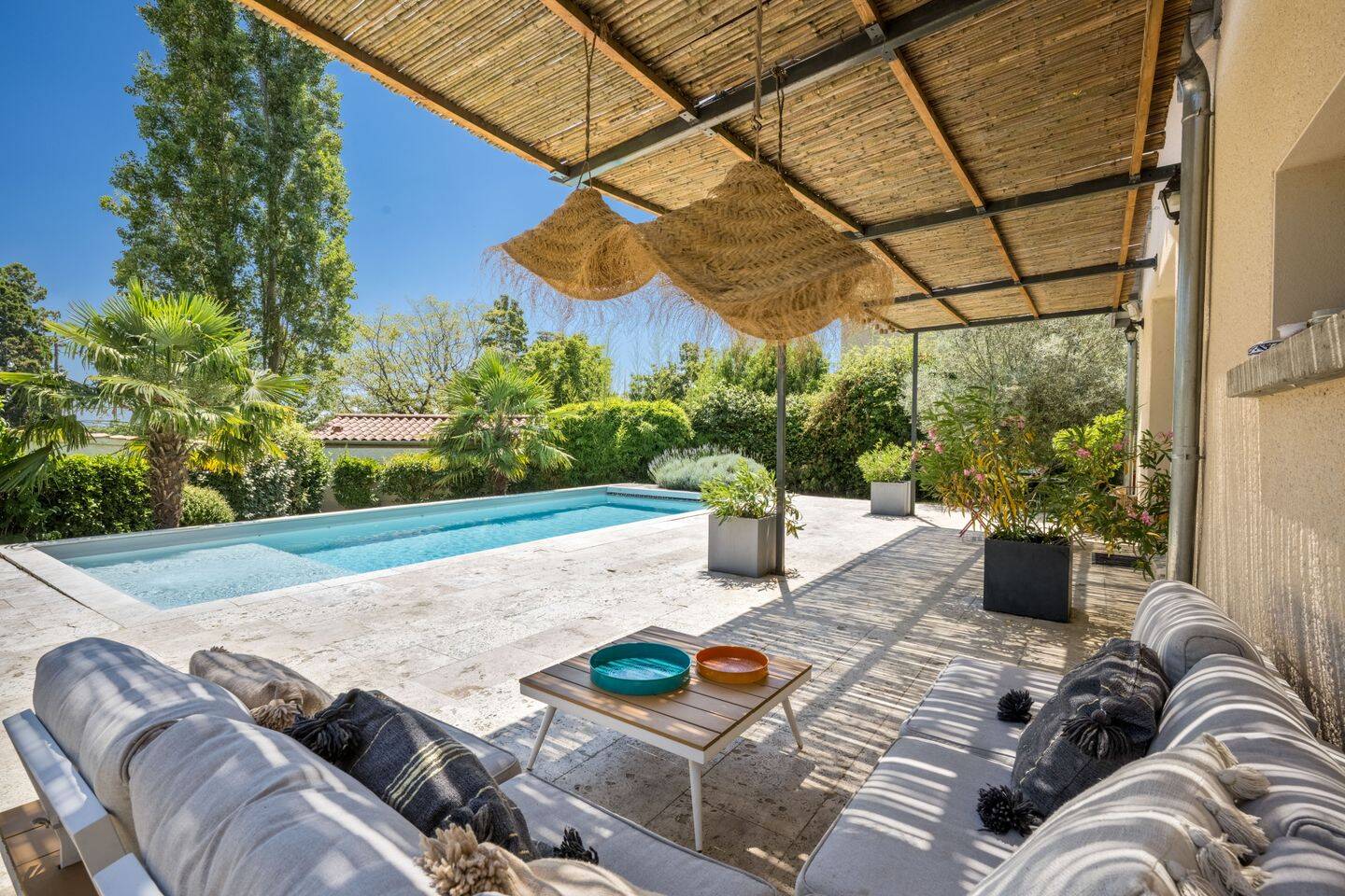 Maison 7 pièces 260 m² · à Chaponost · 260 m² · 1 080 000 €
