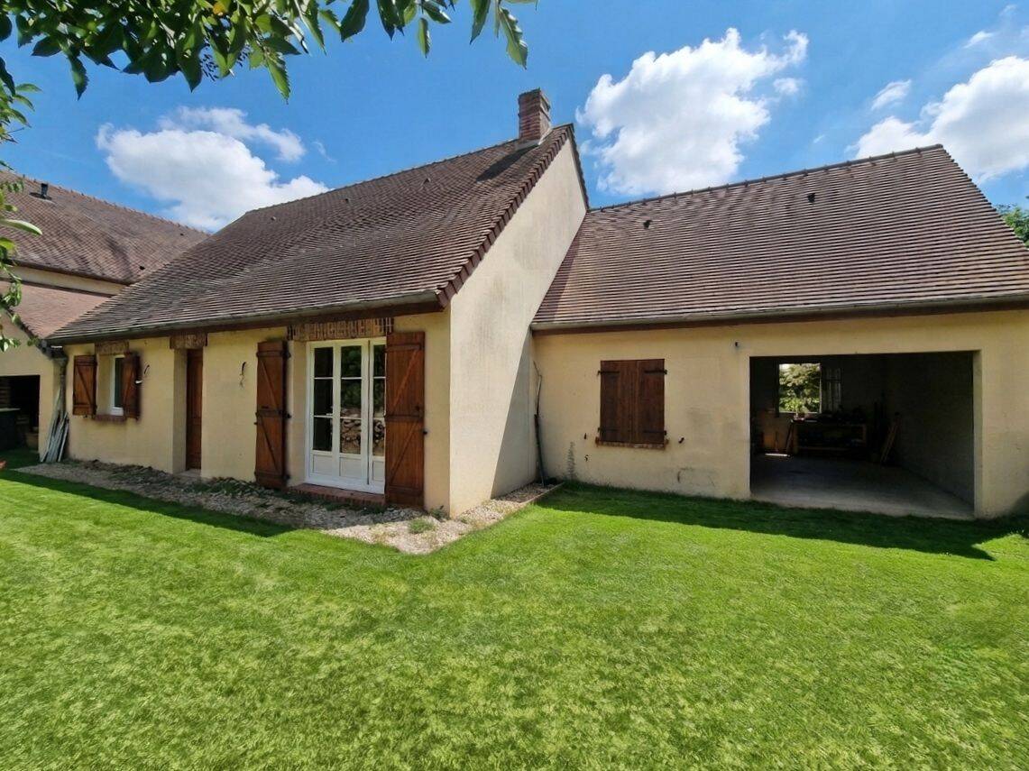 Maison 4 pièces 122 m² · à Nonancourt · 122 m² · 241 500 €