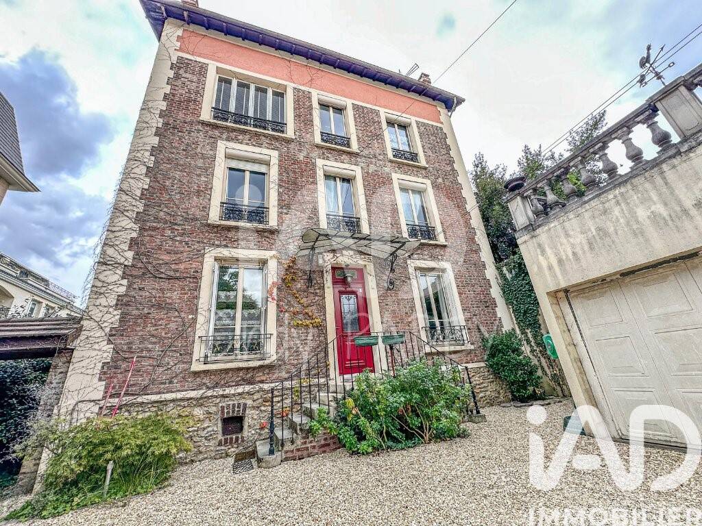 Maison 9 pièces 220 m² · à Livry-Gargan · 220 m² · 599 000 €