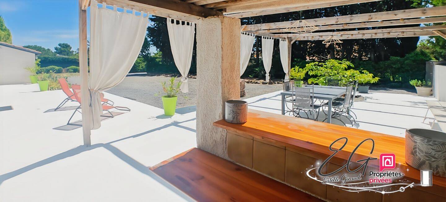 Maison 5 pièces 98 m² · à Aigues-Vives · 98 m² · 335 000 €