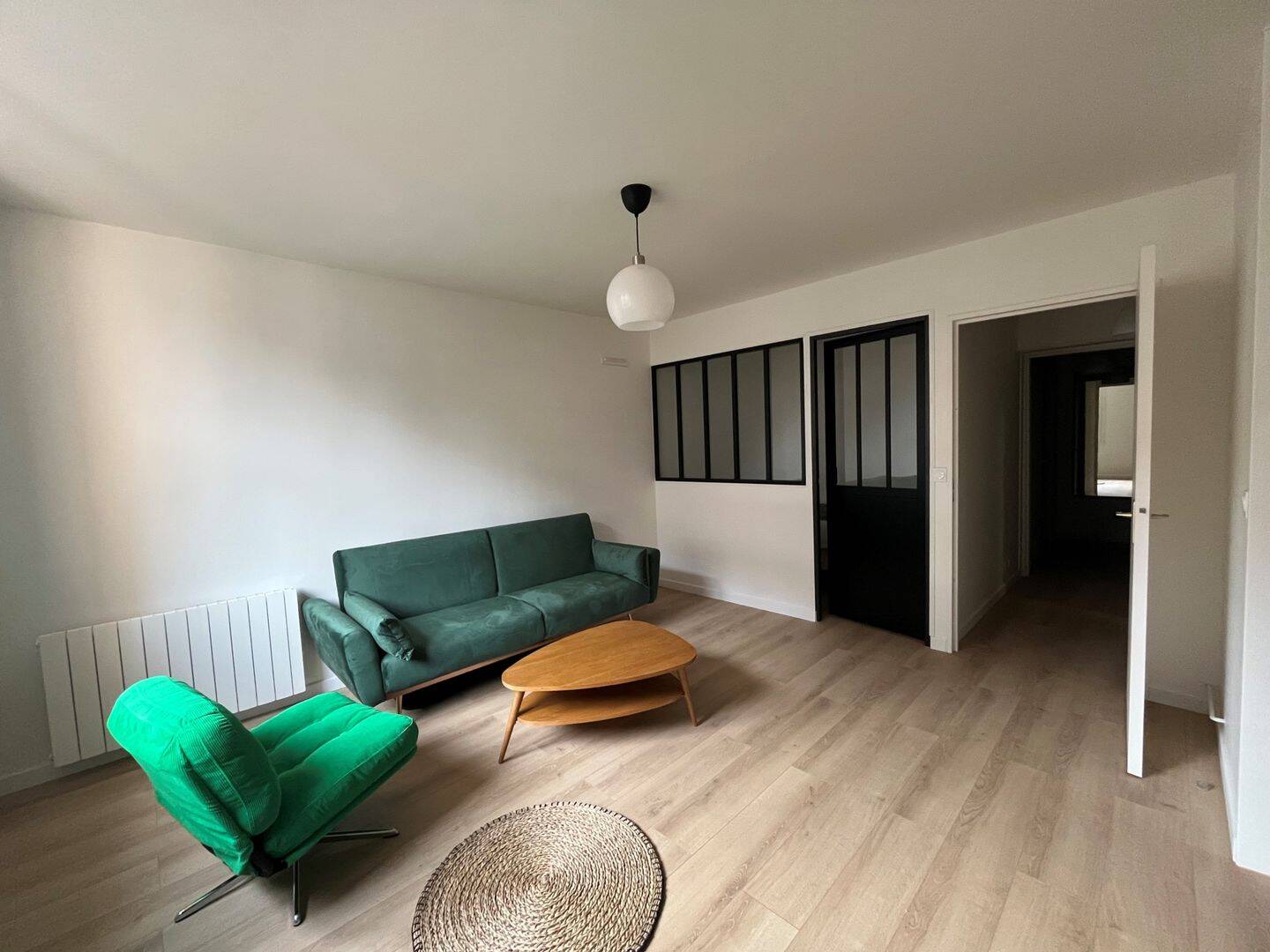 Appartement 1 pièce 40 m² · à Aix-en-Provence · 39,6 m² · 880 €