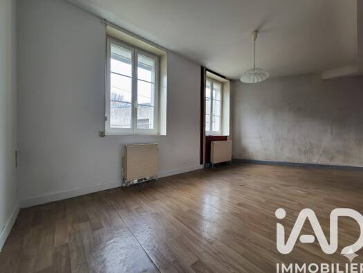 Maison à vendre 67 000 € 4 pièces 3 chambres 142 m² 100 m² de terrain Centre Sedan 08200