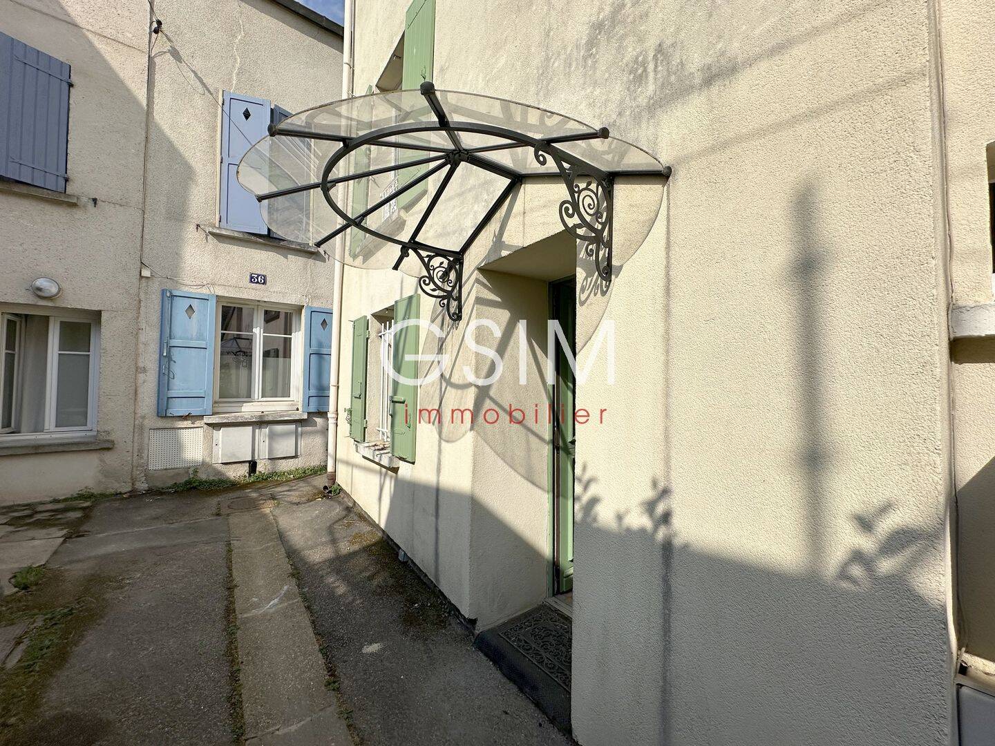 Maison 4 pièces 60 m² · à La Celle-Saint-Cloud · 60 m² · 1 450 €