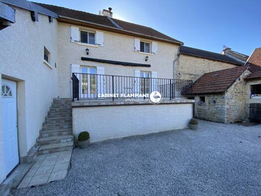 Maison à vendre 170 000 € 6 pièces 3 chambres 138 m² 1 486 m² de terrain Venarey-les-Laumes 21150