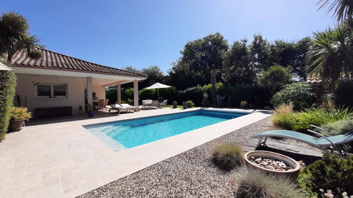 Maison 4 pièces 125 m² · à Le Teich · 125,4 m² · 679 000 €