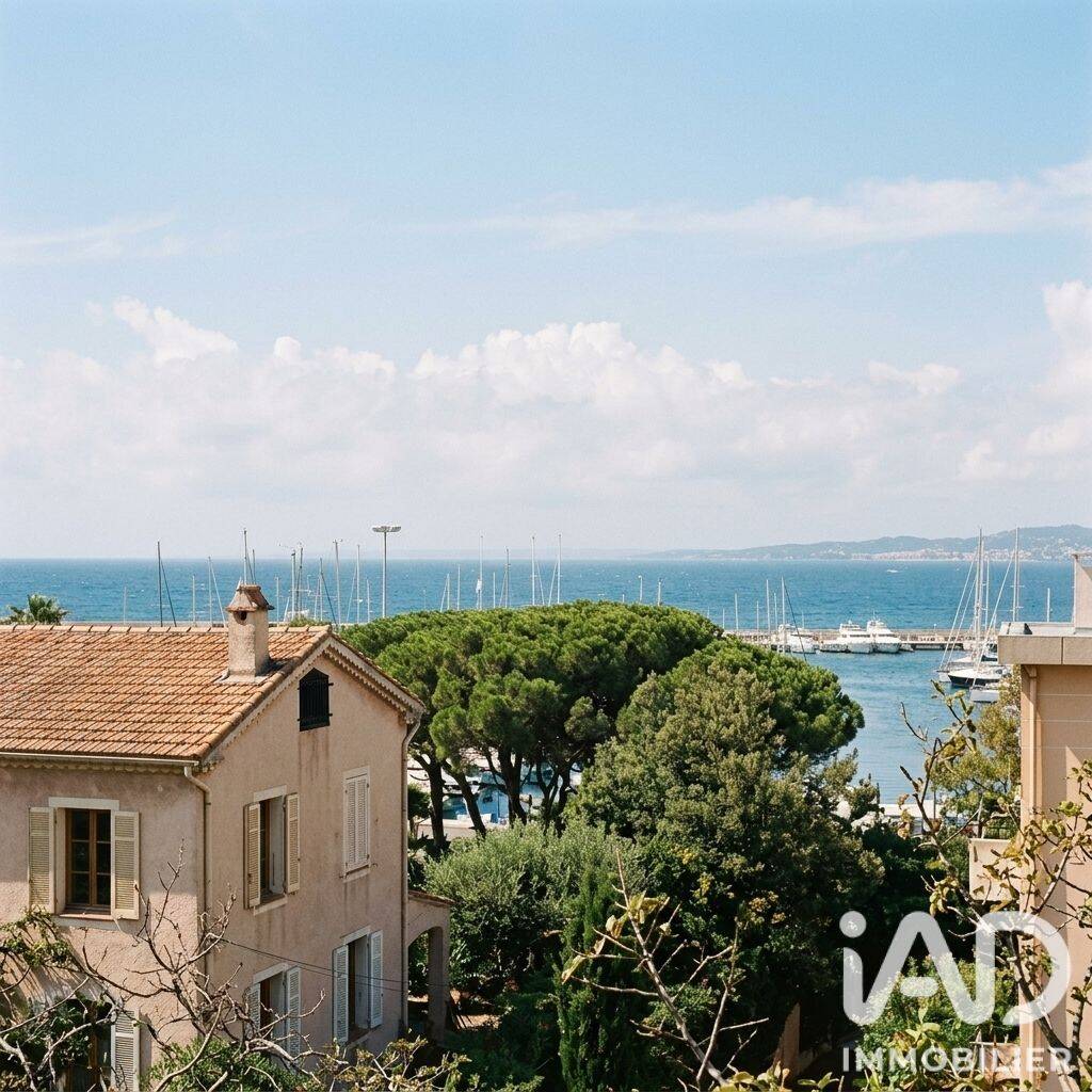 Appartement 5 pièces 124 m² · à Saint-Raphaël · 124 m² · 670 000 €