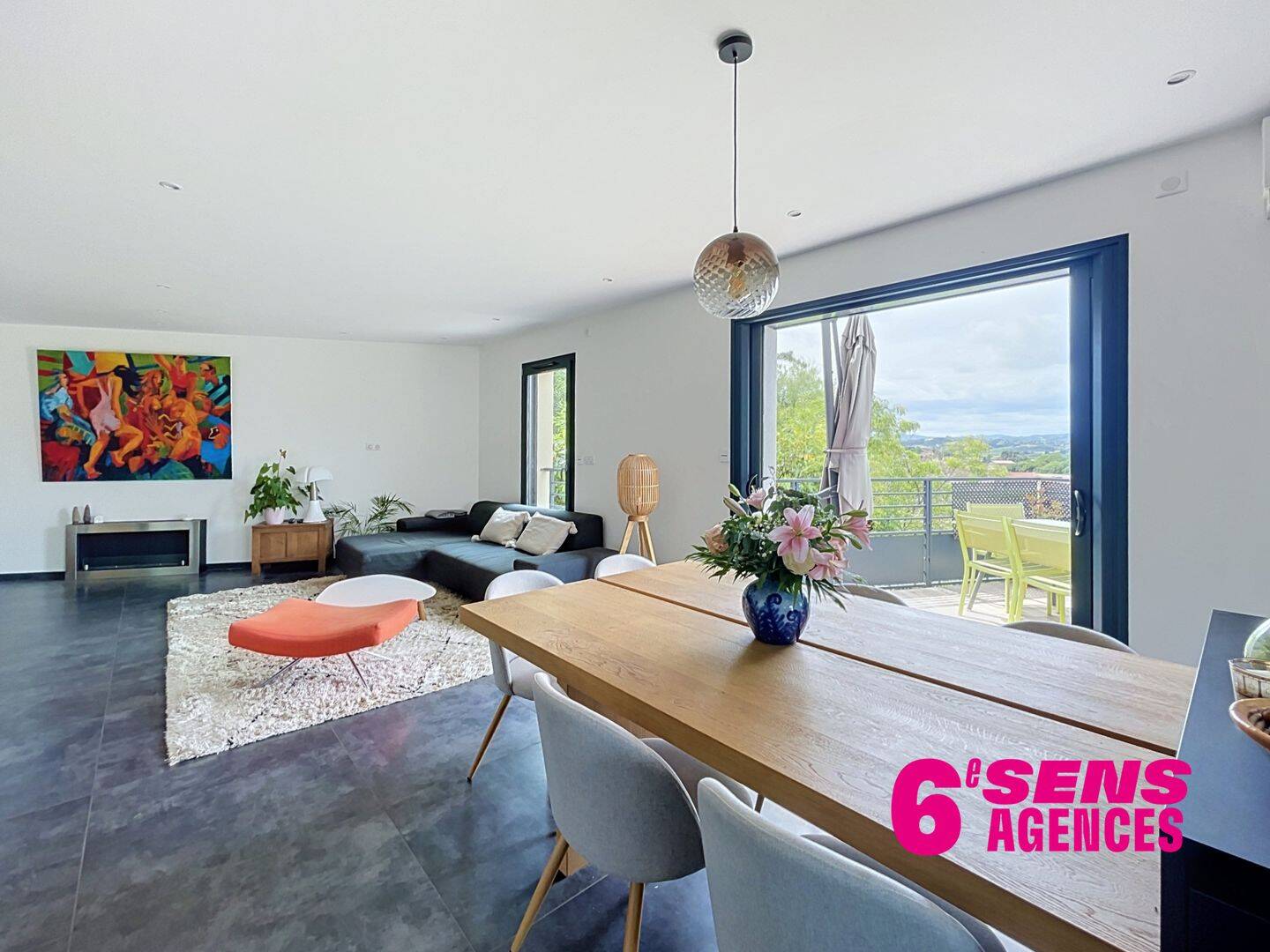 Maison 5 pièces 180 m² · à Val d'Oingt · 180 m² · 470 000 €