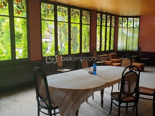 Local commercial à vendre 59 000 € 120 m² de surface de vente Centre Ville-Zone Industrielle Champagnole 39300