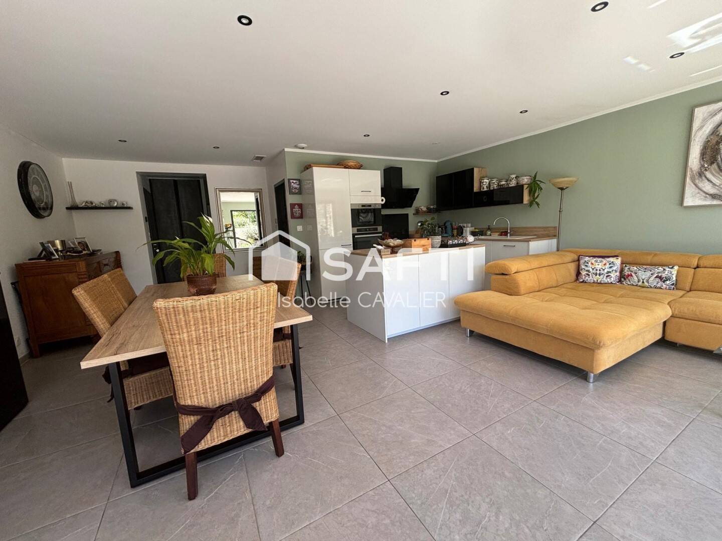 Maison 4 pièces 92 m² · à Morières-lès-Avignon · 92 m² · 395 000 €