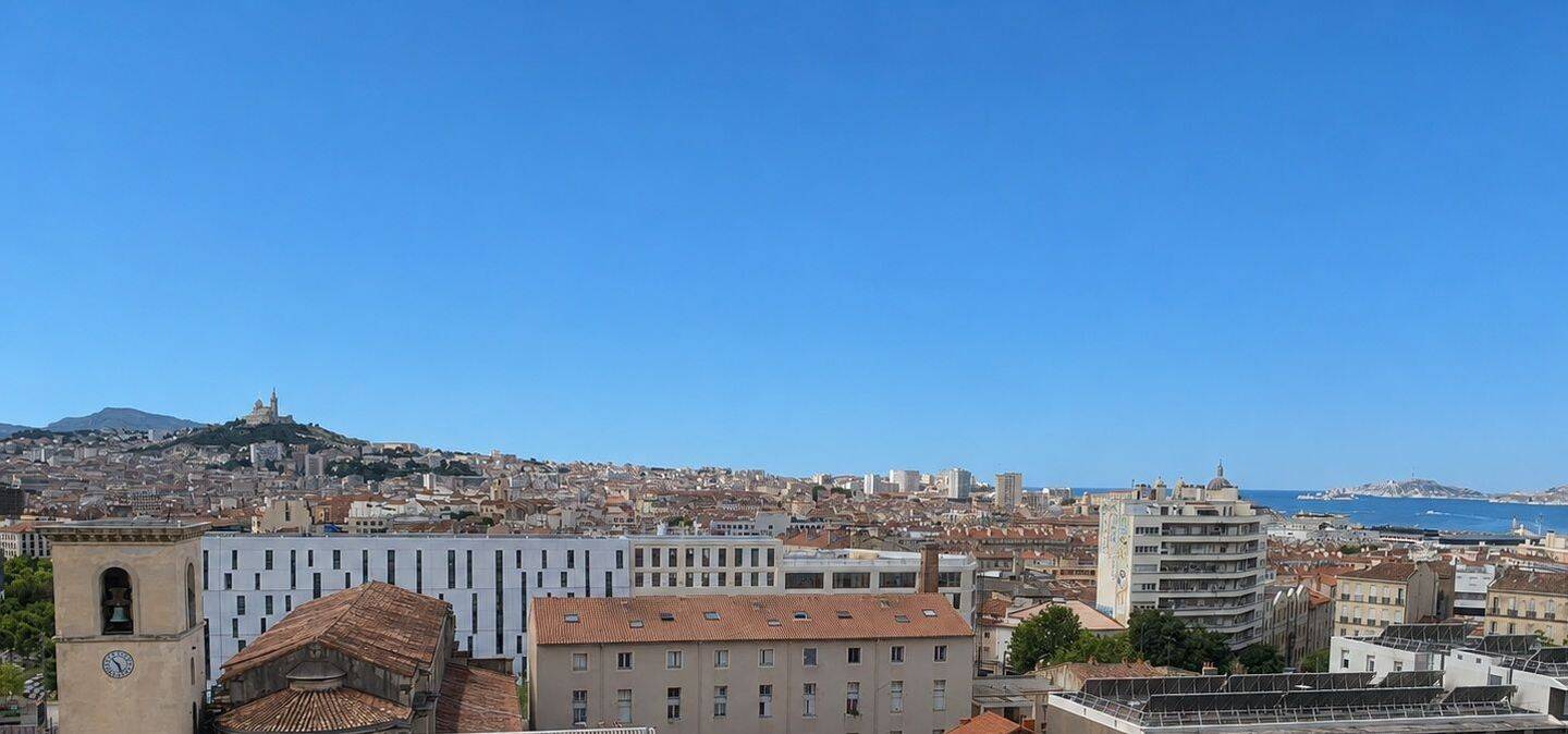 Appartement 3 pièces 48 m² · à Marseille 3ème Arrondissement · 47,6 m² · 39 000 €