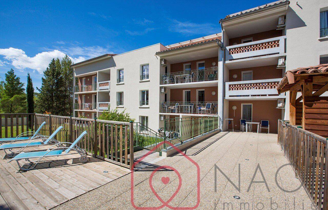 Appartement 2 pièces 32 m² · à Gréoux-les-Bains · 32 m² · 75 000 €