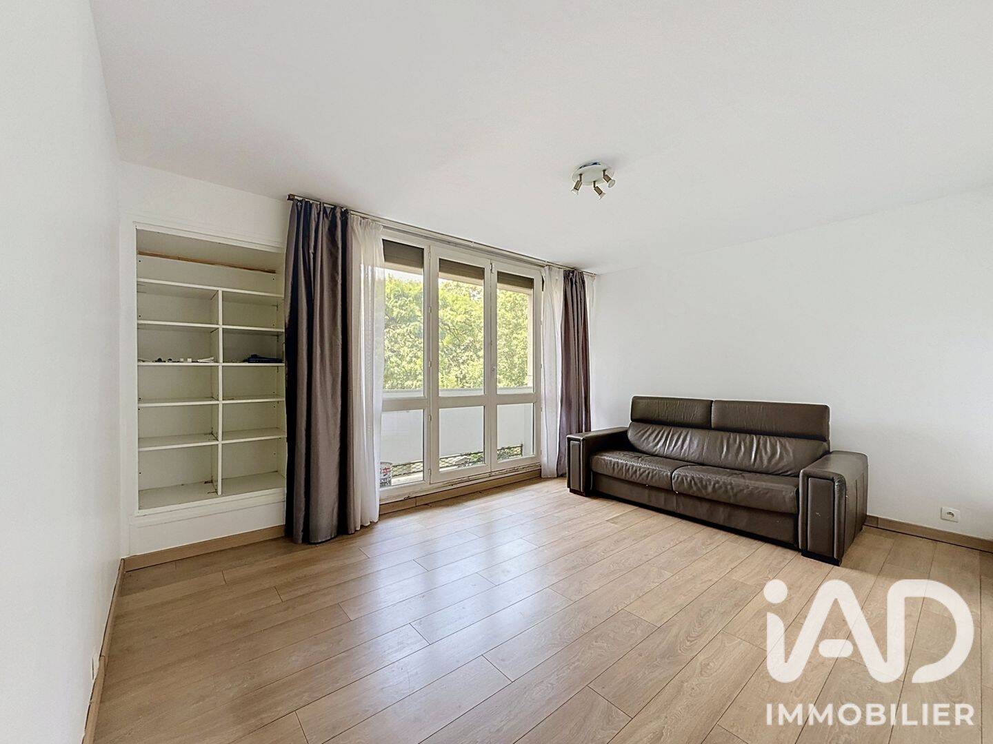 Appartement 3 pièces 55 m² · à Poissy · 55,4 m² · 170 000 €