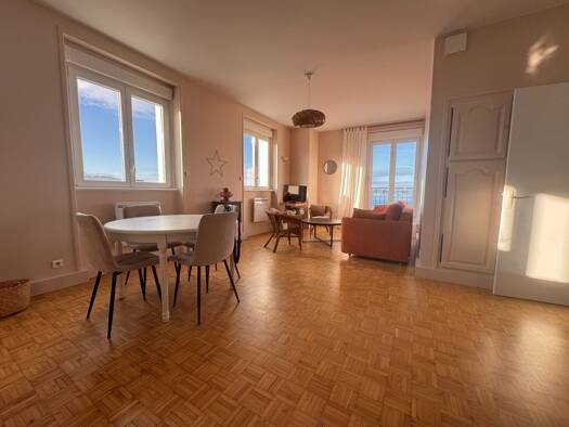 Appartement à vendre 290 000 € 2 pièces 1 chambre 64 m² Étage 1/2 Loctudy 29750