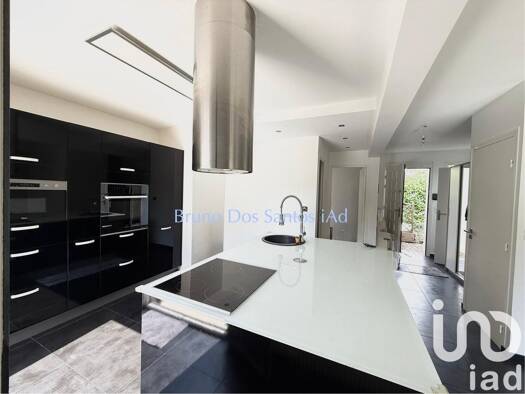 Maison à vendre 480 000 € 6 pièces 4 chambres 130 m² Les Fleurs Carrières-sous-Poissy 78955