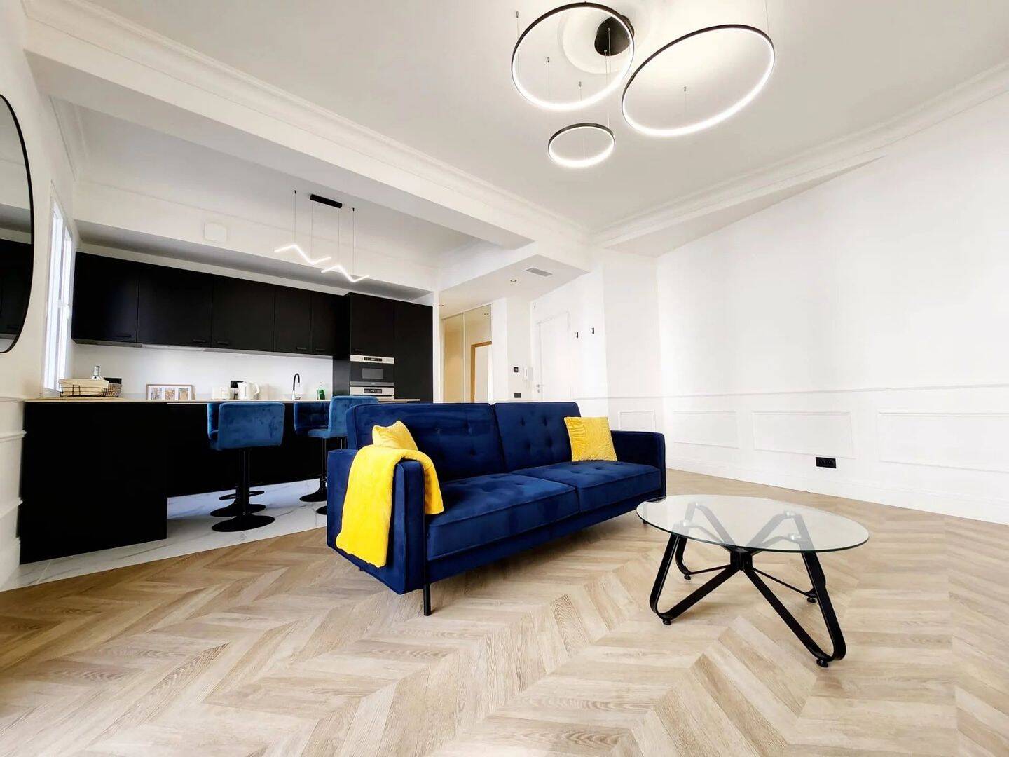 Appartement 3 pièces 73 m² · à Antibes · 72,8 m² · 1 985 €/mois