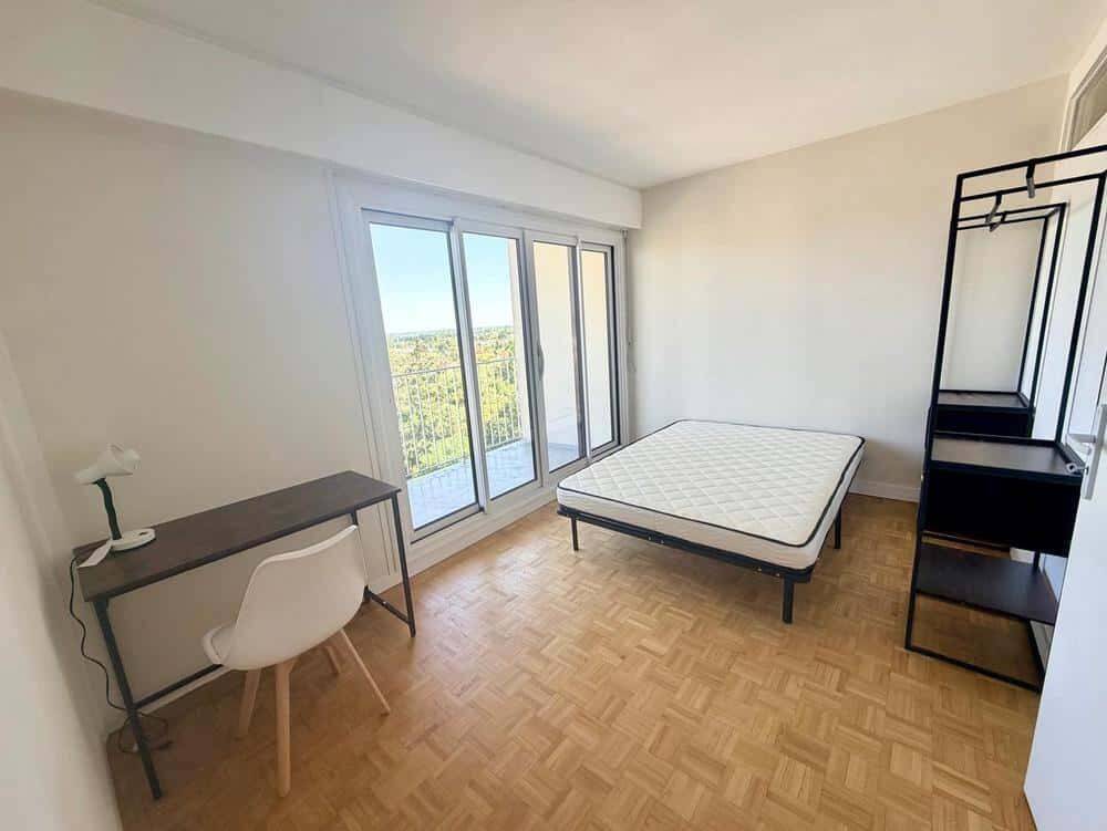 1 pièce 15 m² · à Orléans · 15 m² · 470 €