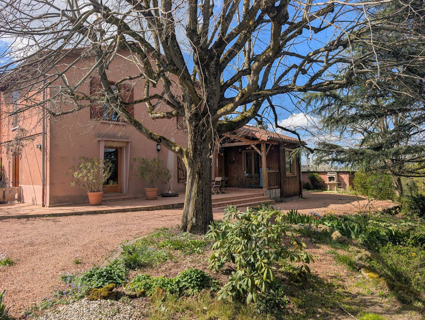 Maison 6 pièces 150 m² · à Lentilly · 150 m² · 470 000 €