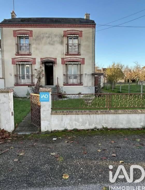 Maison 6 pièces 95 m² · à Saint-Benoît-du-Sault · 95 m² · 65 000 €