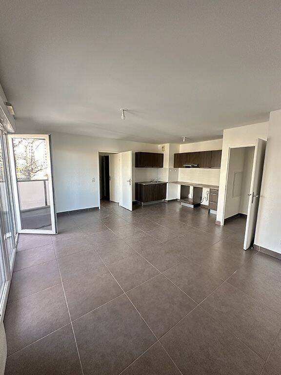 Appartement 3 pièces 64 m² · à Marseille 4ème Arrondissement · 63,6 m² · 250 000 €