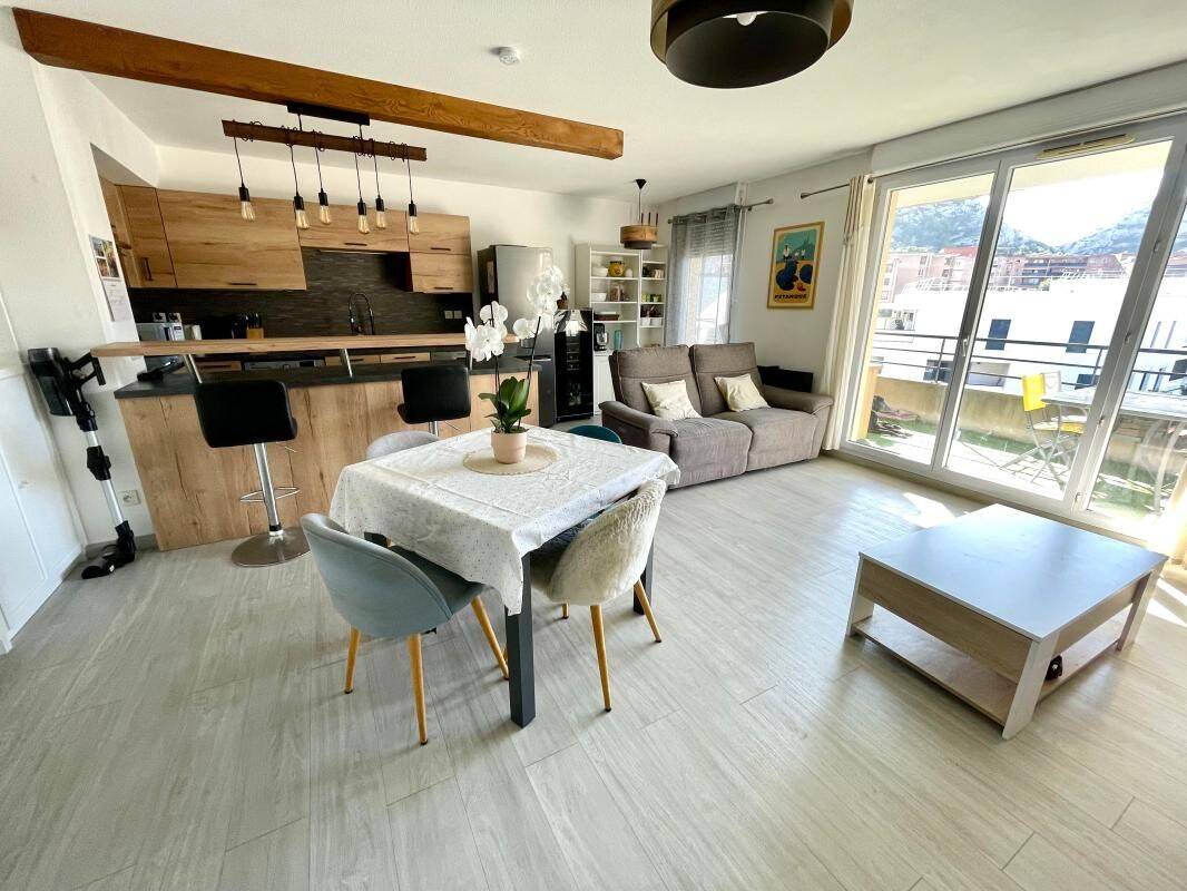 Appartement 2 pièces 50 m² · à Marseille 9ème Arrondissement · 50 m² · 217 000 €