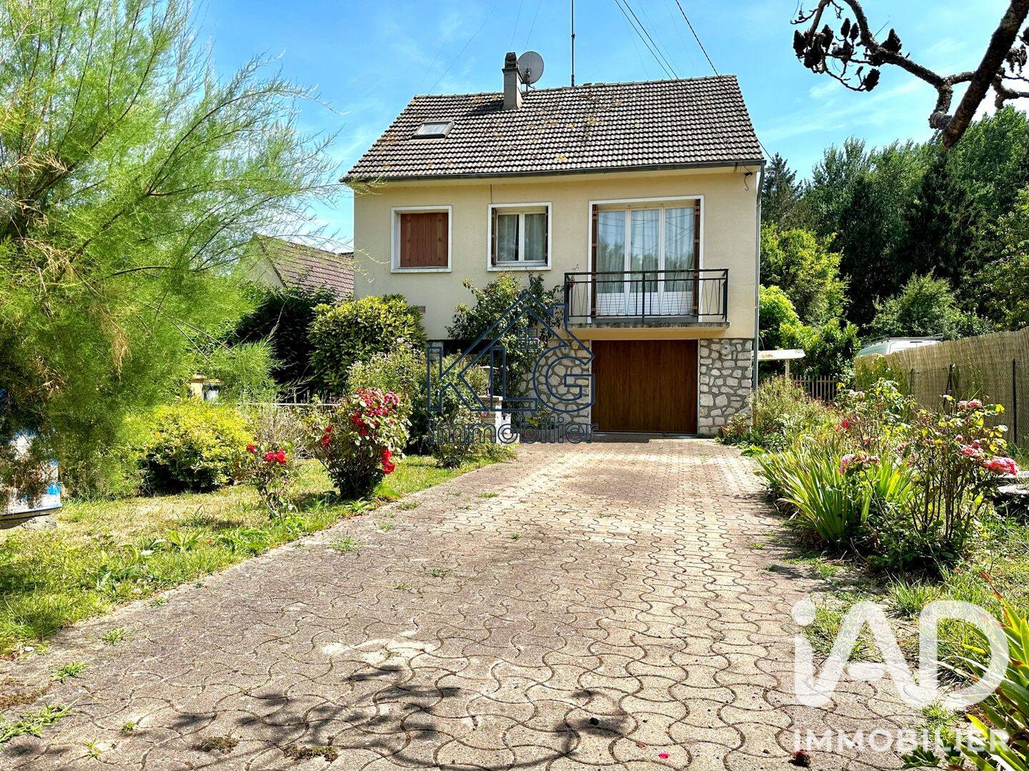 Maison 6 pièces 120 m² · à Jouy · 120 m² · 195 000 €