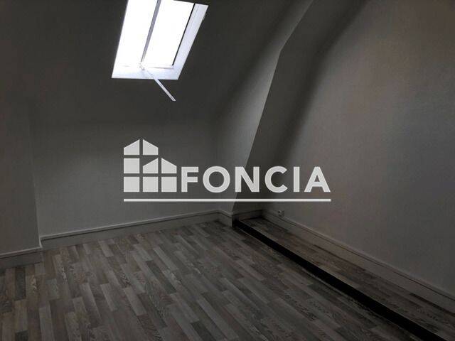 Appartement 2 pièces 42 m² · à Saint-Cyr-sur-Loire · 41,8 m² · 529 €/mois