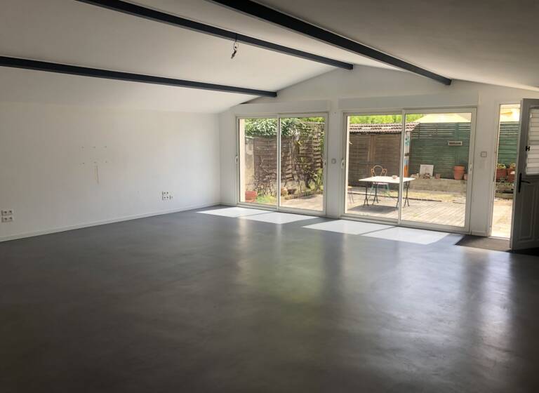 Maison à vendre 319 000 € 6 pièces 3<br/>chambres 197 m²<br/>superficie 282 m²<br/>terrain Claye Souilly 77410