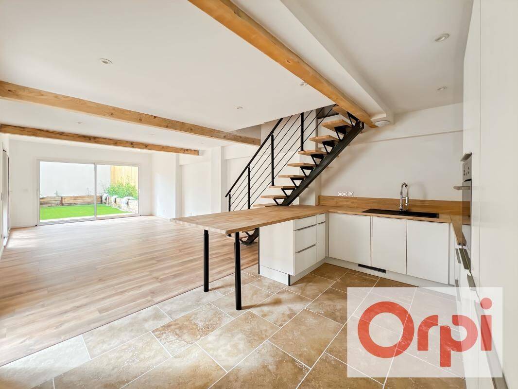 Maison 6 pièces 130 m² · à Grenade · 130 m² · 295 000 €