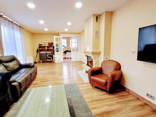 Maison à vendre 258 000 € 7 pièces 4 chambres 173 m² 301 m² de terrain Gournay-Jaurès-Gare Creil 60100