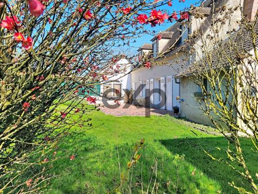 Maison à vendre 489 900 € 7 pièces 4 chambres 240 m² 1 015 m² de terrain Forêt-Hippodrome-Parc Compiègne 60200