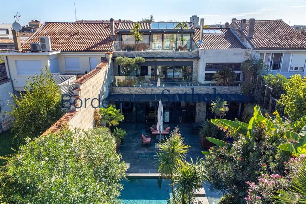 Maison 9 pièces 450 m² · à Bordeaux · 450 m² · 2 995 000 €