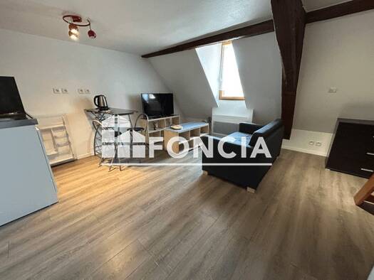 Duplex à louer 435 € 1 pièce 12,2 m² 3ème étage Centre Colmar 68000