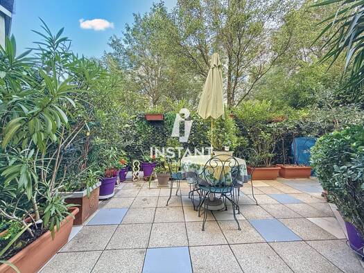 Appartement à vendre - Première occupation 549 500 € 3 pièces 2 chambres 71,4 m² RDC Archeveche Charenton-le-Pont 94220