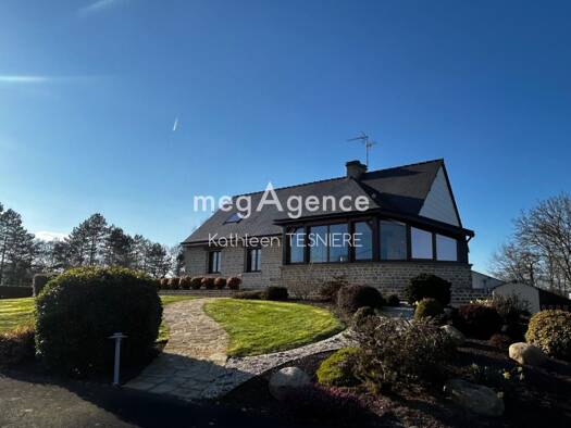 Maison à vendre 339 700 € 5 pièces 4 chambres 154 m² 3 160 m² de terrain La Lande-d'Airou 50800