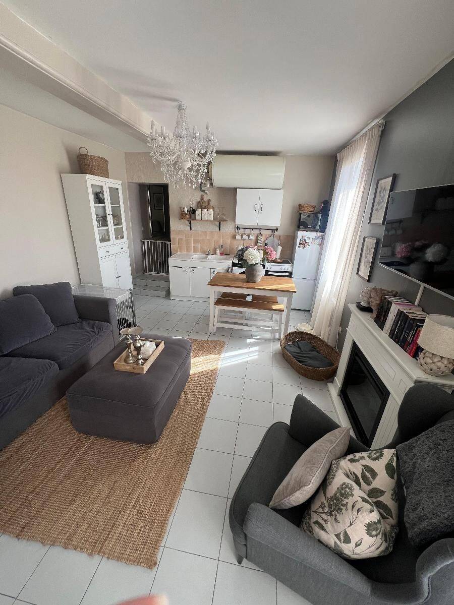 Appartement 2 pièces 35 m² · à Genas · 34,6 m² · 610 €/mois