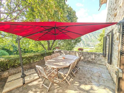 Maison à vendre 390 000 € 4 pièces 3 chambres 124 m² 2 133 m² de terrain Entrevaux 04320