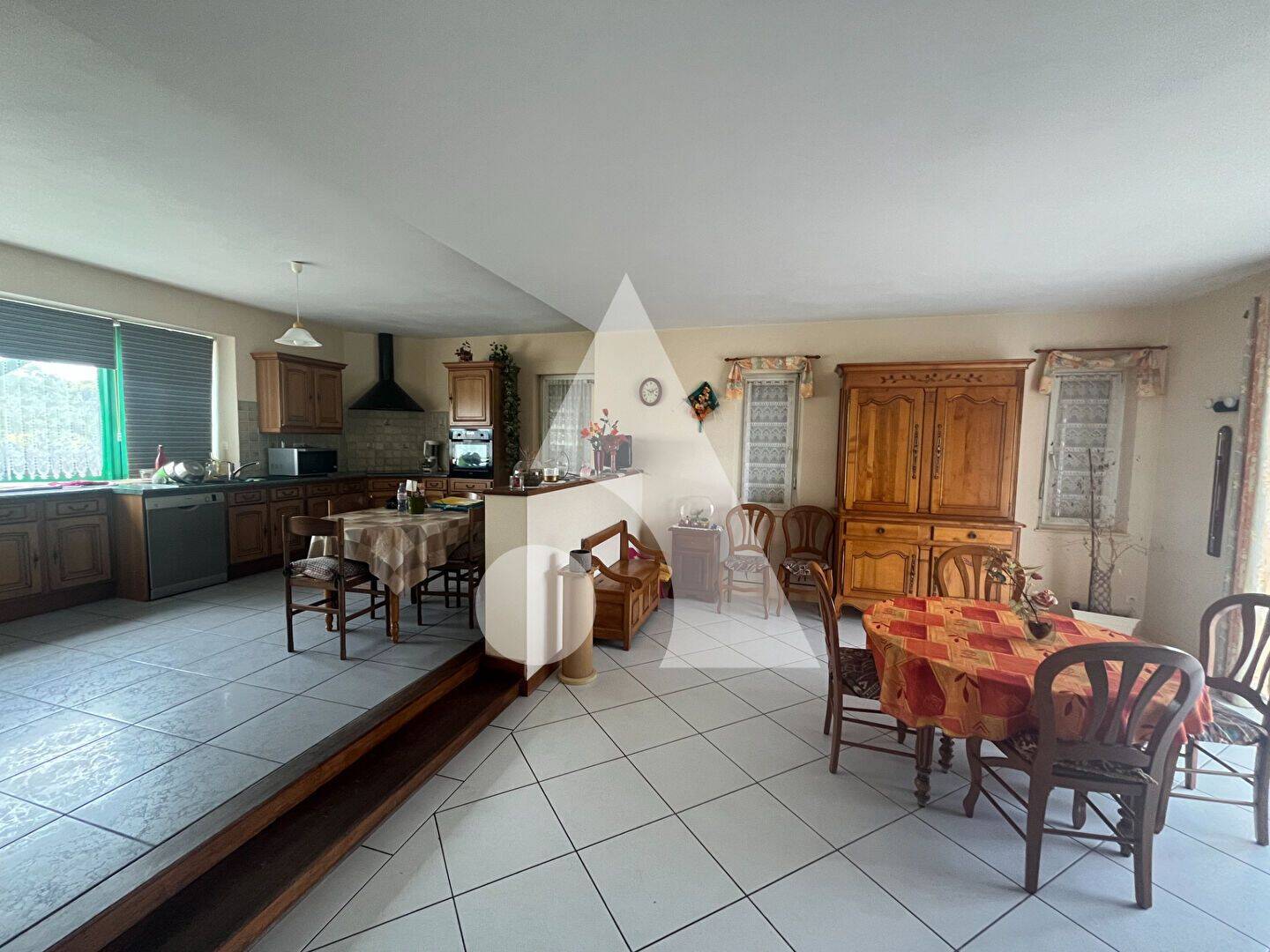 Maison 9 pièces 207 m² · à Beaufort-en-Anjou · 207 m² · 315 000 €