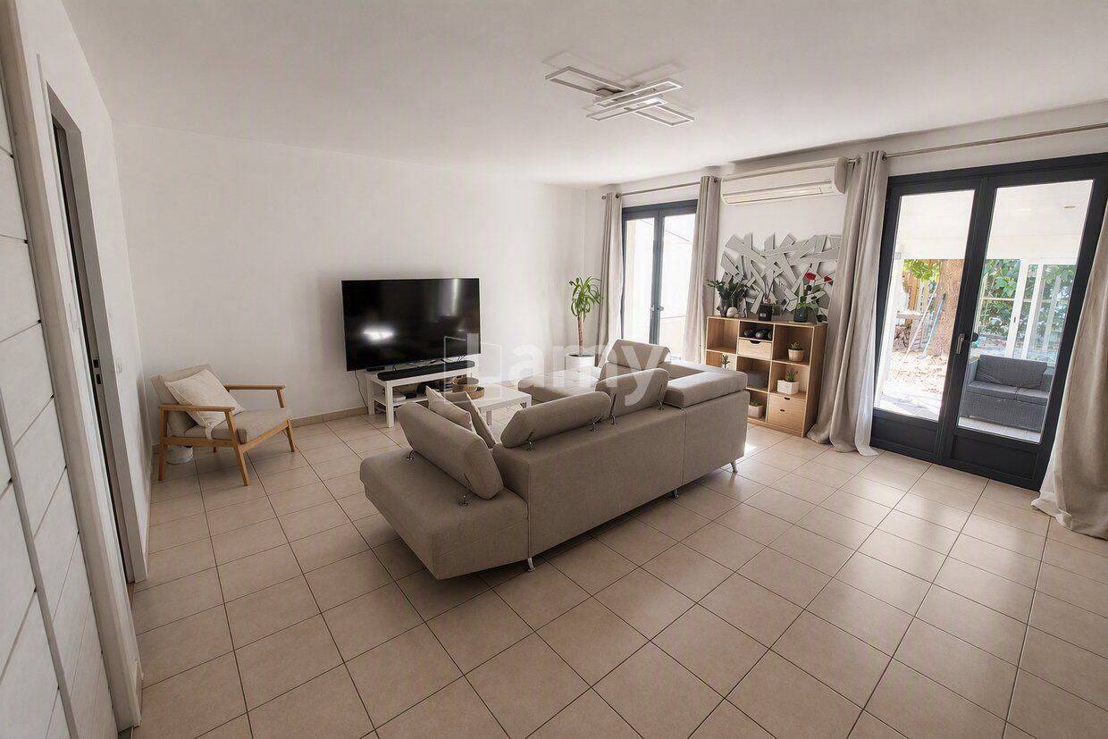 Maison 4 pièces 77 m² · à Izon · 76,8 m² · 980 €/mois