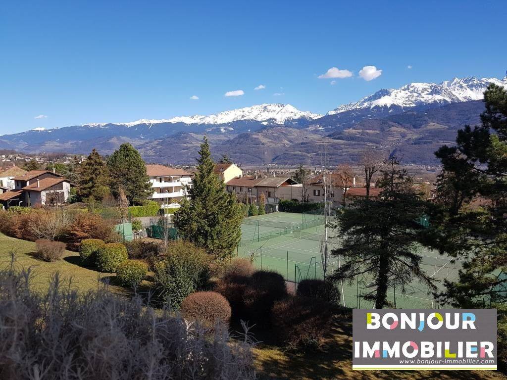 Appartement 5 pièces 125 m² · à Saint-Ismier · 125 m² · 1 260 €/mois