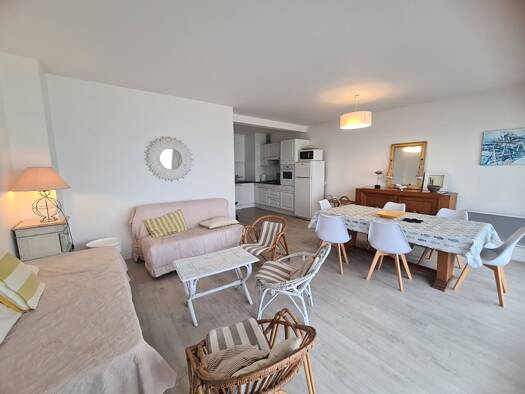 Appartement à louer 1 150 € 2 pièces 1 chambre 57 m² Étage 3/4 La Baule les Pins La Baule-Escoublac 44500