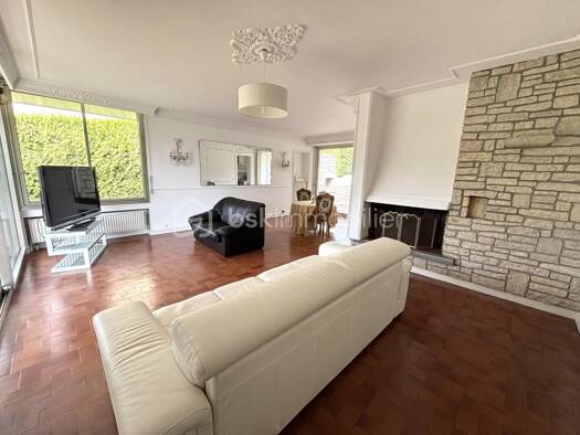 Maison à vendre 465 000 € 5 pièces 3 chambres 140 m² 800 m² de terrain Lardy 91510