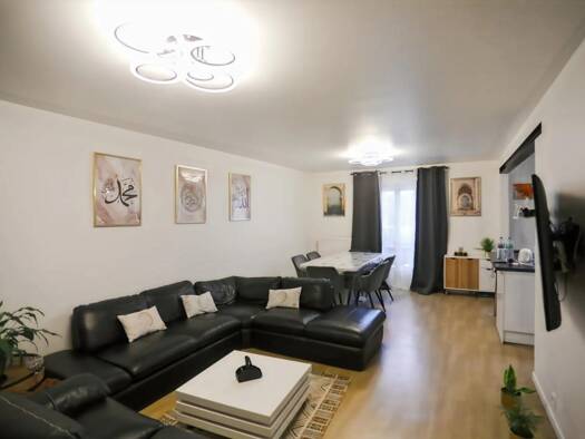 Maison de ville à vendre 250 000 € 4 pièces 3 chambres 90 m² 750 m² de terrain Saint Just des Marais Beauvais 60000