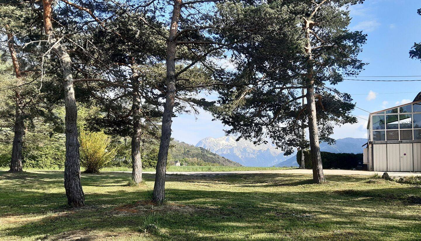 Terrain de 900 m² à La Salle-en-Beaumont - photo 2