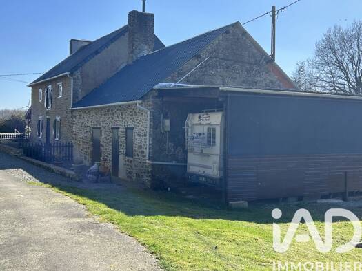 Maison à vendre 165 300 € 4 pièces 3 chambres 115 m² 4 258 m² de terrain Ménéac 56490
