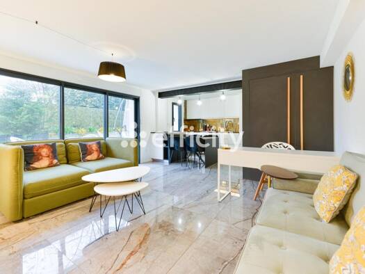 Immeuble à vendre 1 790 000 € 480 m² Sud Est Basse-Goulaine 44115