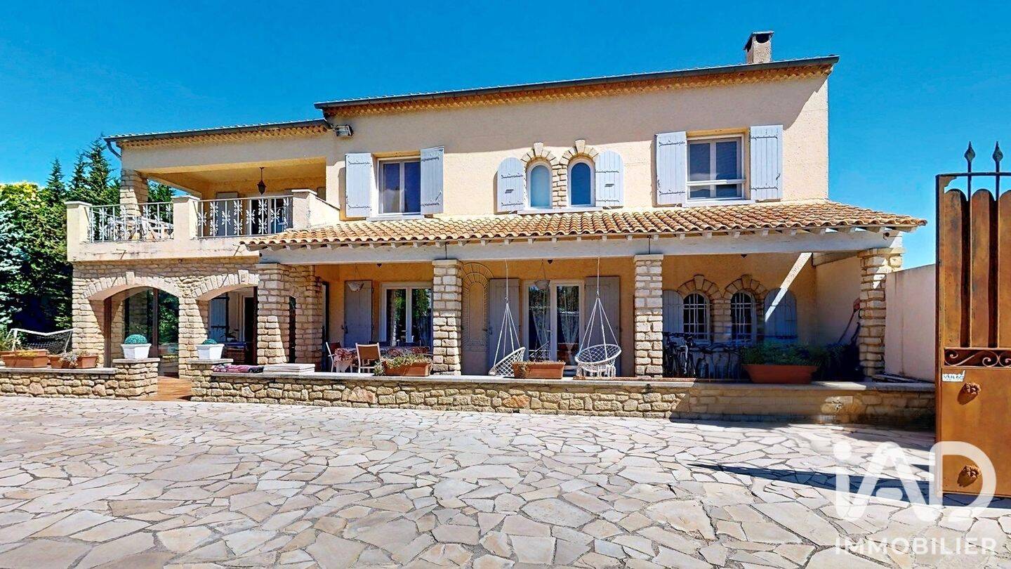 Maison 7 pièces 200 m² · à Cavaillon · 200 m² · 560 000 €