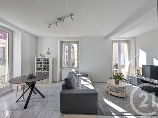 Appartement à vendre 115 000 € 3 pièces 2 chambres 57,2 m² 1er étage Allevard 38580