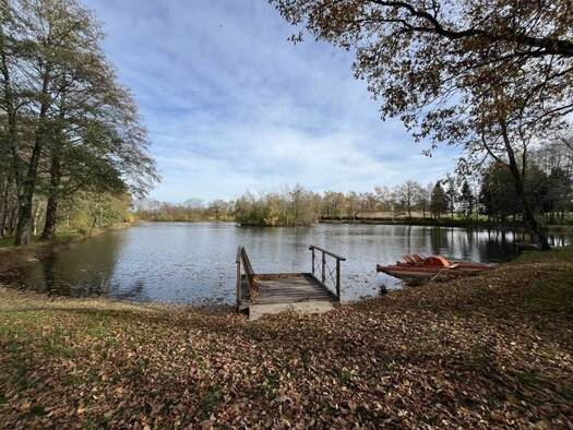 Terrain à vendre 87 920 € 17 526 m² de terrain La Buxerette 36140