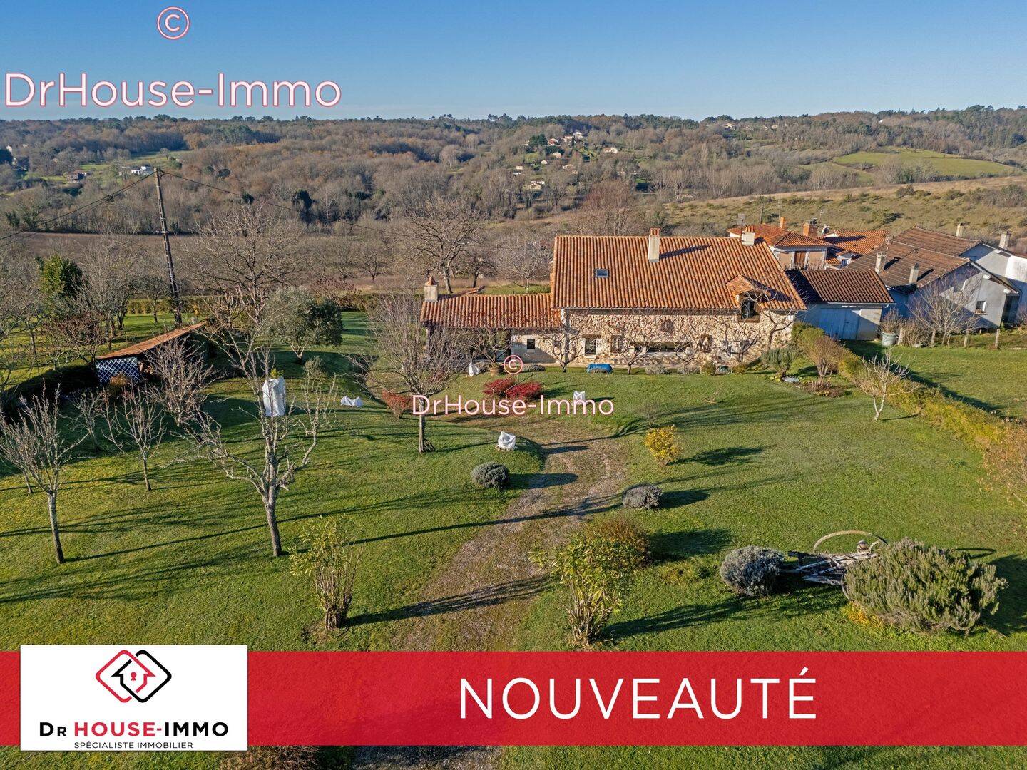 Maison 8 pièces 299 m² · à Saint-Astier · 299 m² · 449 135 €