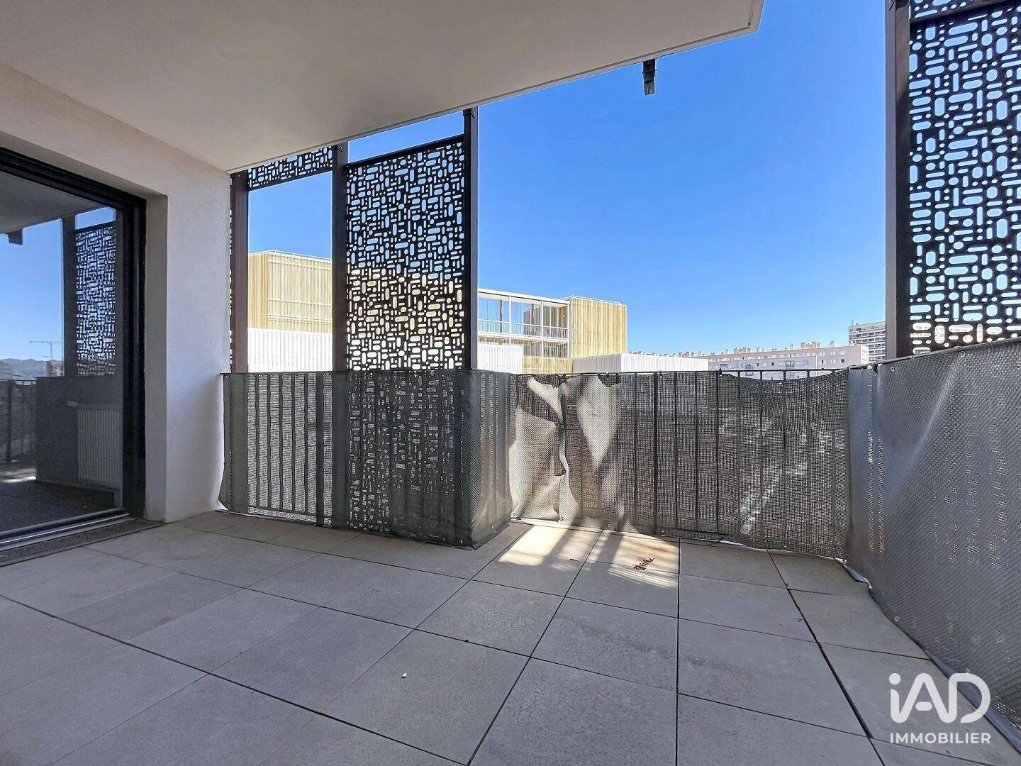 4 pièces 92 m² · à Marseille 5ème Arrondissement · 92 m² · 1 575 €